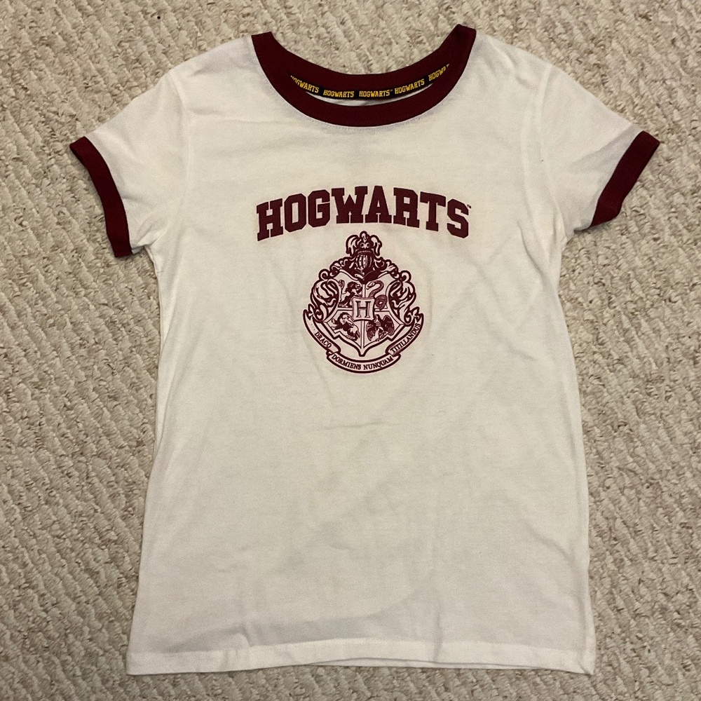 ⚡️HOGWARTS t-shirt - YOUTH size XL - Picture 1 of 5